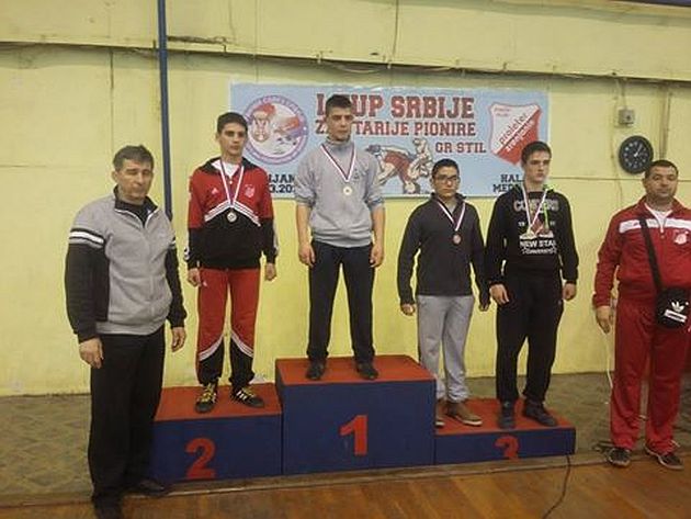 12801514_1698584893756715_8108014153251816014_n