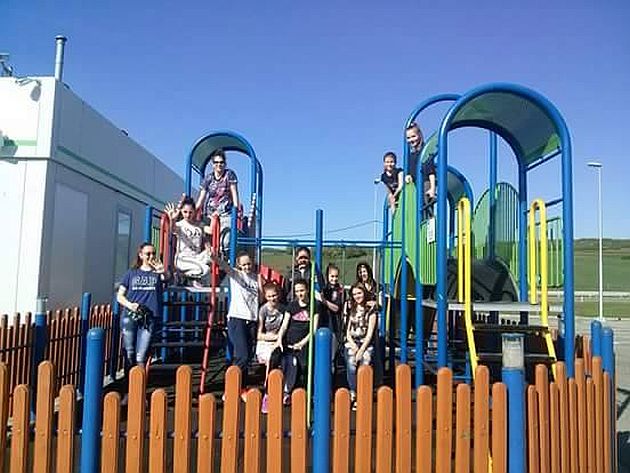 13023594_10207216555147323_607752175_n